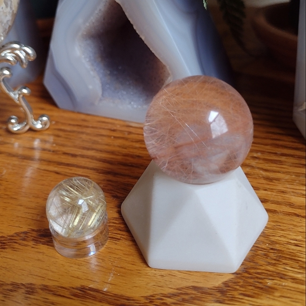 ✨SOLD✨ Rutiled Quartz Sphere Bundle